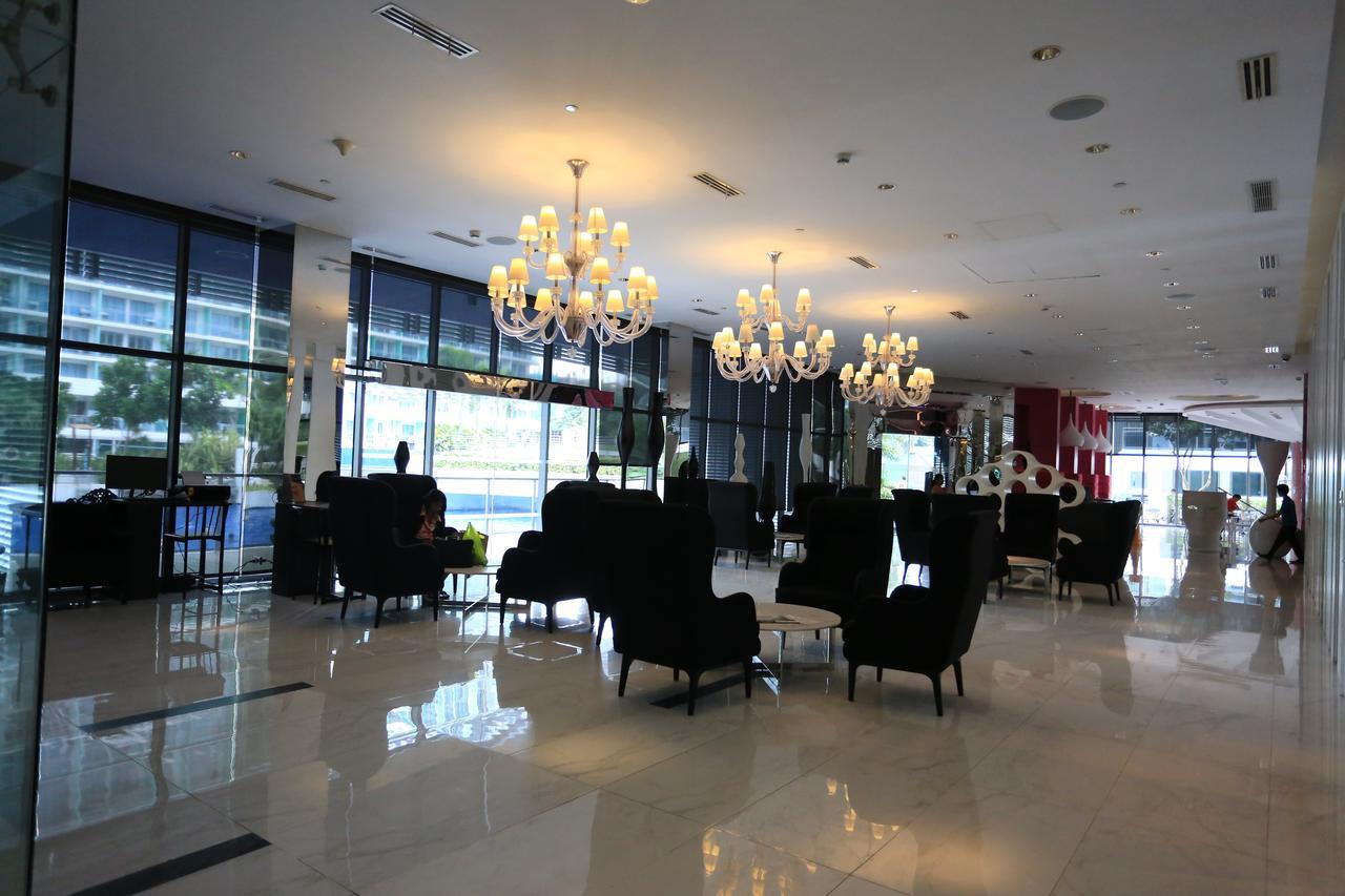 茂伊蔚蓝公寓式酒店 马尼拉 外观 照片